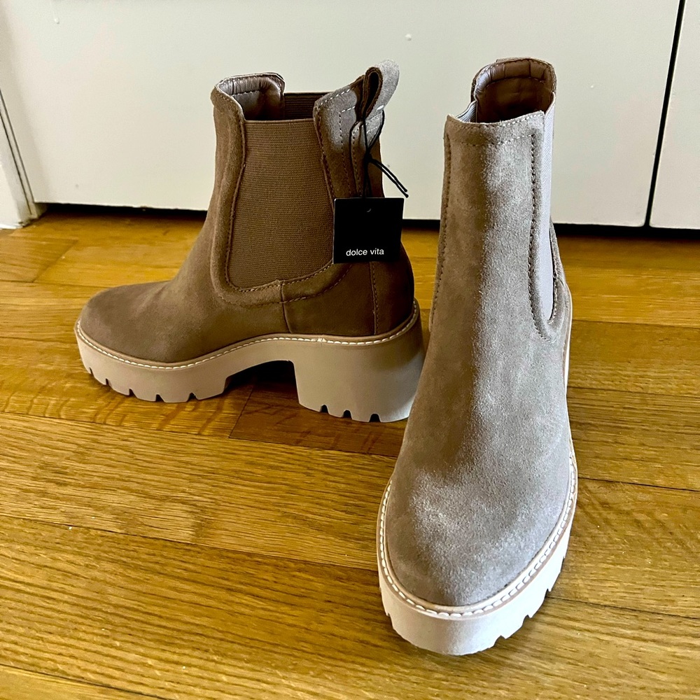 Dolce Vita Hawk H2O Mushroom Suede NWT